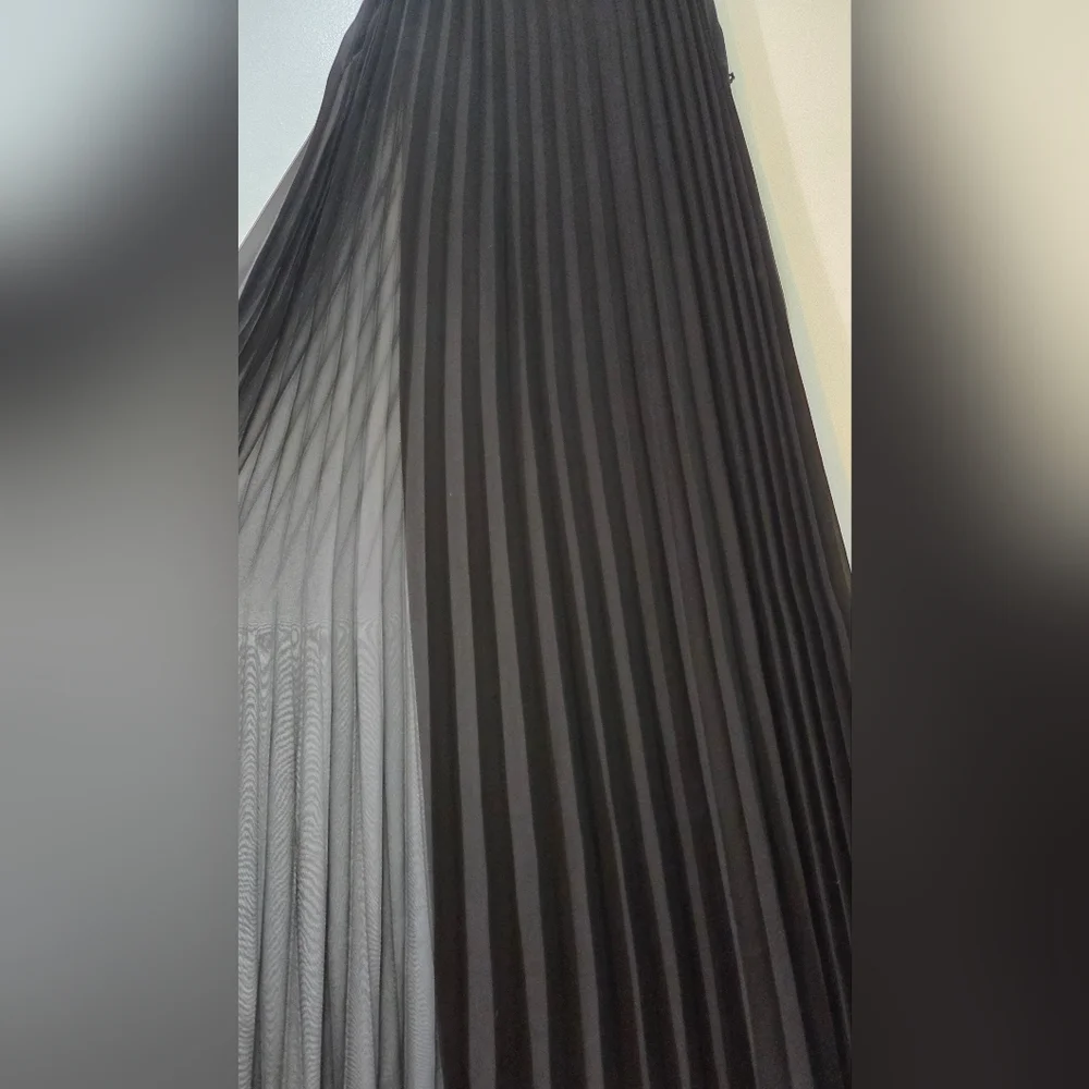 Women's Bisou Bisou Black Pleated Maxi Dress Size 16 - Picture 5 of 15